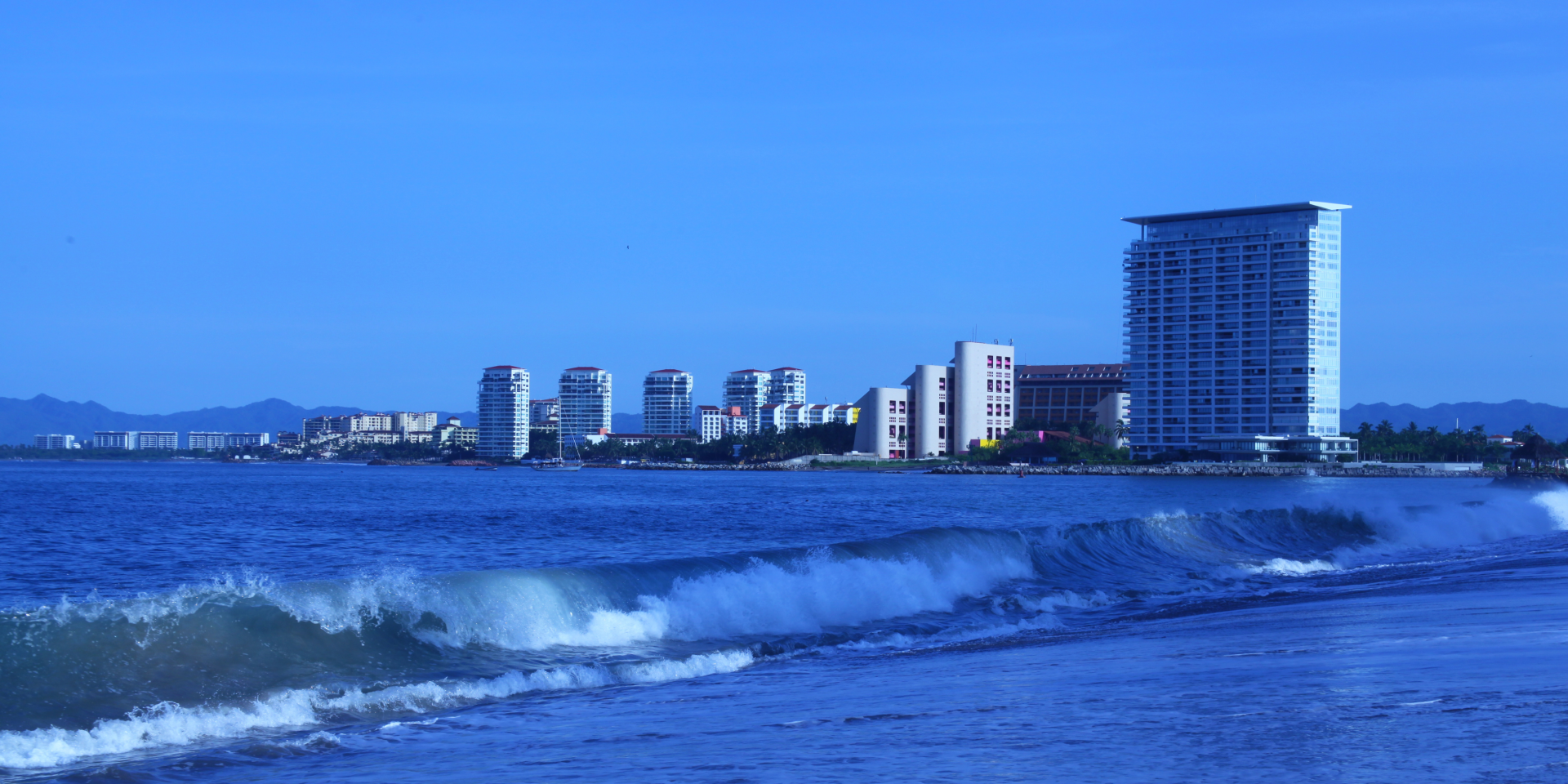 Private Transfers with Air Go for Families in Puerto Vallarta: Comfort and Safety for Everyone