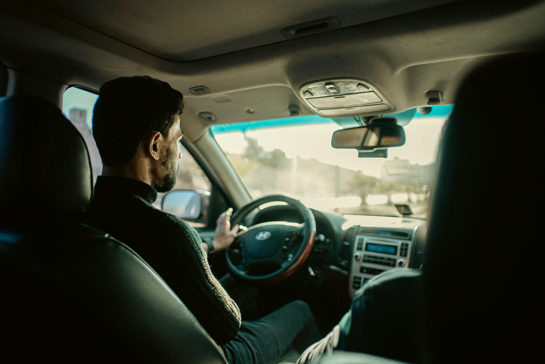 Why Private Airport Drivers Are Safer Than Random Taxis in Puerto Vallarta