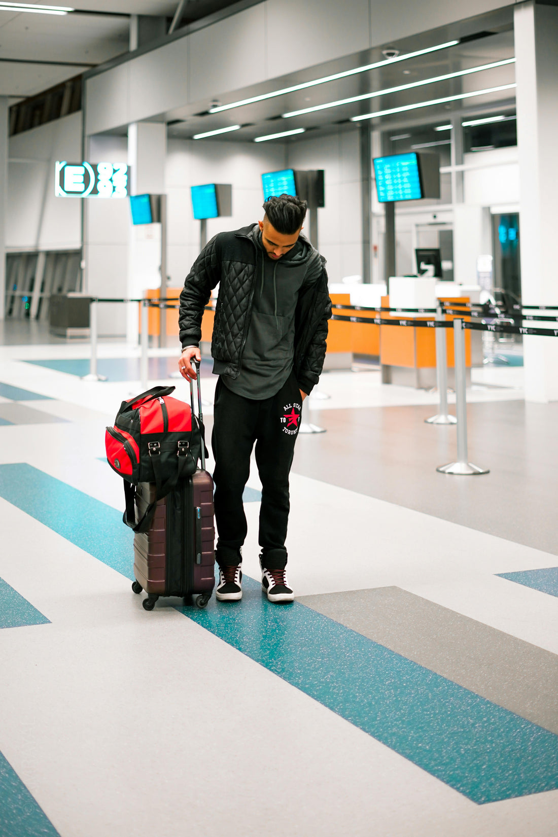 Customs Declaration & the Red/Green Light at Puerto Vallarta Airport: What Travelers Should Know